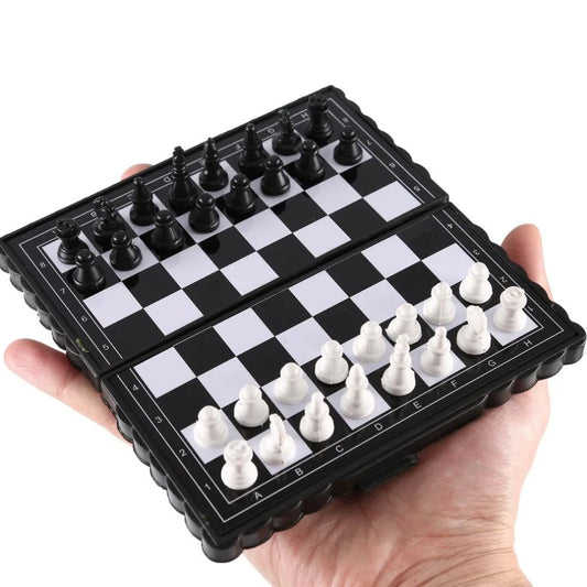 Mini Magnetic Folding Chess Set - Outland Gear